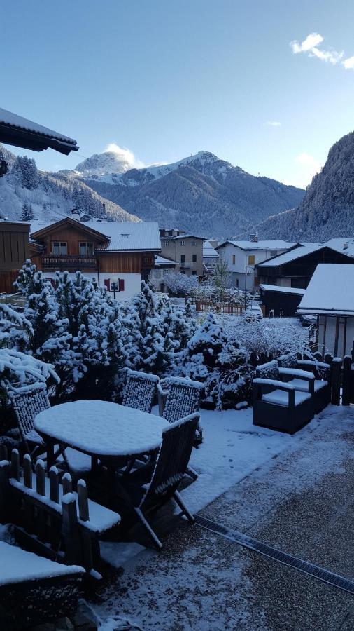 Apartament La Tana Dell'Orso Campitello di Fassa Zewnętrze zdjęcie